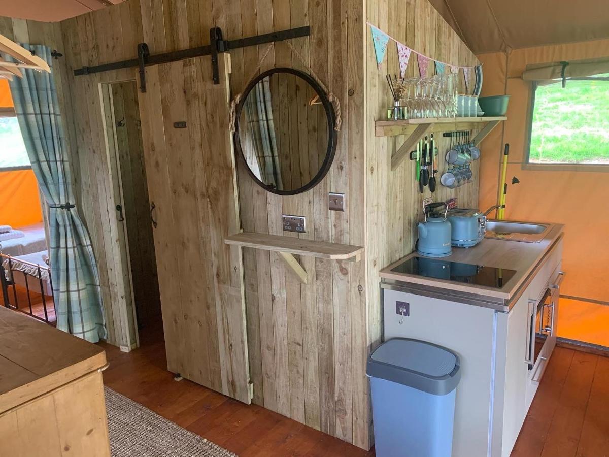 Mountain View Safari Tent With Hot Tub In The Heart Of Snowdonia Dolgellau Buitenkant foto